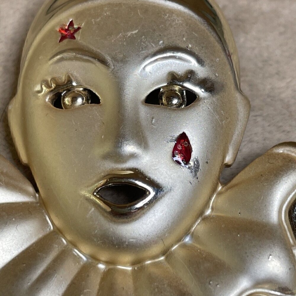 Vintage Gold Tone Harlequin Clown Brooch Pin 2.5" - Picture 3 of 4